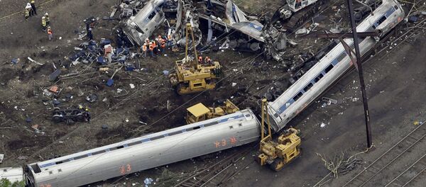 スイスで脱線事故　犠牲者が出た模様　【動画・写真】 - Sputnik 日本