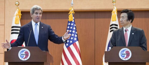 ケリー国務長官、ユン・ビョンセ外交部長官 ケリー国務長官、ユン・ビョンセ外交部長官 - Sputnik 日本