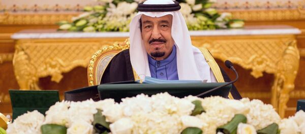 サウジ国王、日本に到着 高級ホテルで千室以上を予約【写真】 サウジ国王、日本に到着 高級ホテルで千室以上を予約【写真】 - Sputnik 日本
