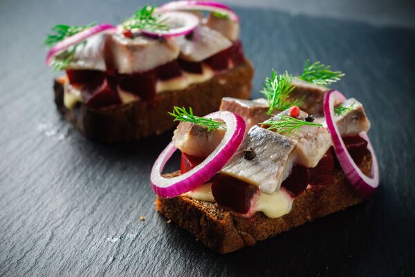 オープンサンド - Sputnik 日本