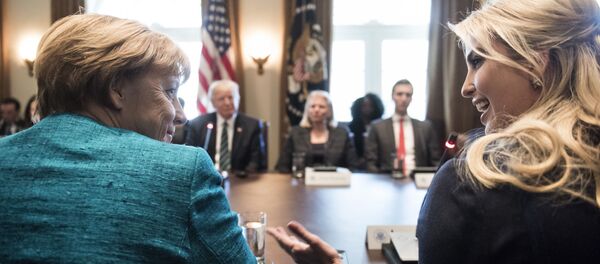 メルケル首相、ベルリンで開催の「Women-20」にイヴァンカ・トランプさんを招待する - Sputnik 日本