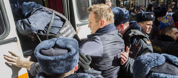 Оппозиционный политик Алексей Навальный во время акции в Москве - Sputnik 日本