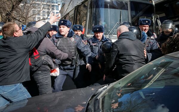モスクワで開かれた無許可の反汚職デモ - Sputnik 日本