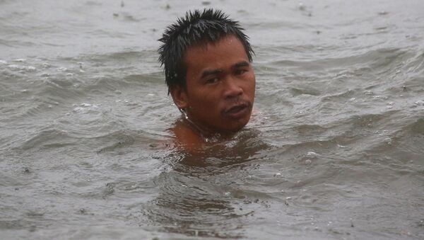 フィリピン人漁師、漂流58日間後、日本漁船に救出 - Sputnik 日本