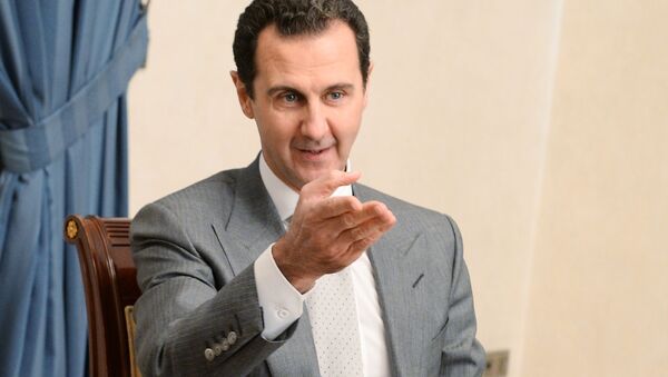 グラム米上院議員　「アサドはシリア基地再開でトランプ氏に報復」 - Sputnik 日本