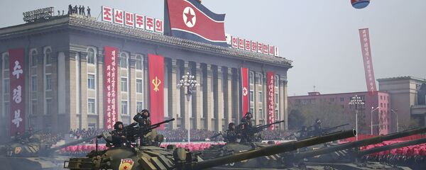 北朝鮮 軍事行進で国産ミサイルを披露 北朝鮮 軍事行進で国産ミサイルを披露 - Sputnik 日本