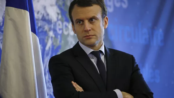 ウィキリークスがマカロン選挙事務所の電子メールを大量に暴露　仏はマスコミに漏洩内容を無視せよと呼びかけ - Sputnik 日本