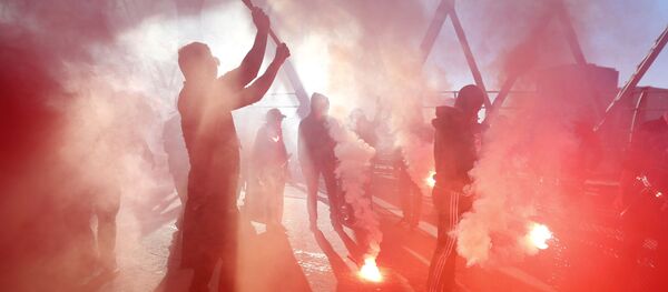 アルゼンチンでサッカーの試合中にファンが死亡【動画】 - Sputnik 日本