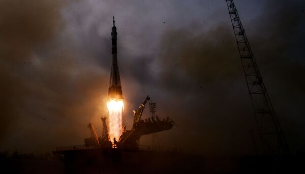 ソユーズFGミサイルとソユーズMS-04宇宙船の発射　バイコヌール宇宙基地から - Sputnik 日本