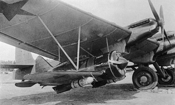 ソ連の戦闘機「Ｉ－１６」　１９３０年頃、ポリカルポフ設計局が開発。後に作られた派生型の爆撃機「ＴＢ－３」は大祖国戦争の終結まで活躍。 - Sputnik 日本