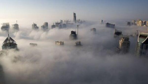 Густой туман над Дубаем - Sputnik 日本