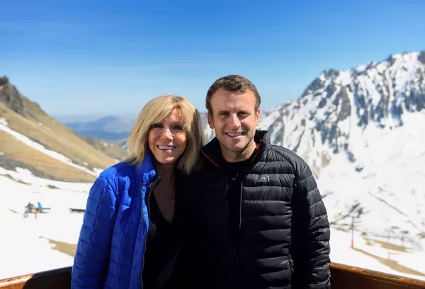 エマニュエル・マクロン氏とその妻ブリジット・トロニューさん エマニュエル・マクロン氏とその妻ブリジット・トロニューさん - Sputnik 日本