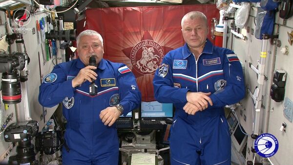 宇宙から戦勝記念日のお祝い！ロシアの宇宙飛行士がＩＳＳから祝賀メッセージ - Sputnik 日本