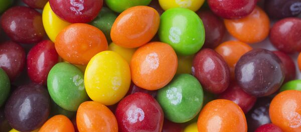 キャンディーの「気分の悪い」CMがネットを驚愕させる キャンディーの「気分の悪い」CMがネットを驚愕させる - Sputnik 日本