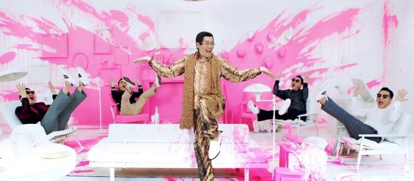 「江南スタイル」のPSY ピコ太郎が出演するMVを公開 「江南スタイル」のPSY ピコ太郎が出演するMVを公開 - Sputnik 日本