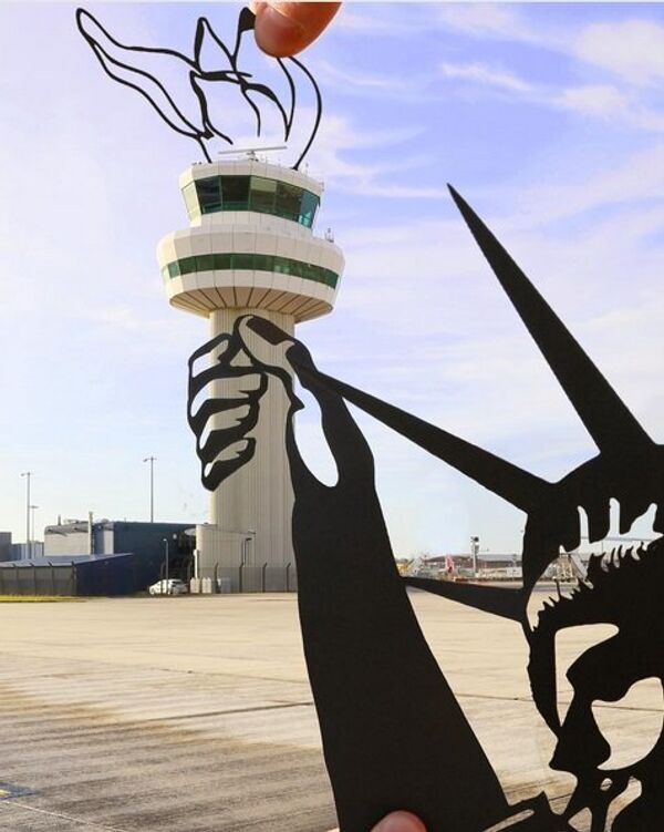 米自由の女神になったロンドン・ガトウィック空港 の管制塔 - Sputnik 日本