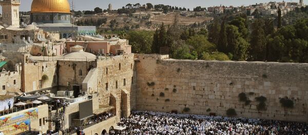トランプ大統領、イスラエル嘆きの壁を訪問ショット公開 トランプ大統領、イスラエル嘆きの壁を訪問ショット公開 - Sputnik 日本