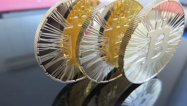 ビットコイン　一日100ドル急騰　何が起こり、これからどうなるのか？ - Sputnik 日本