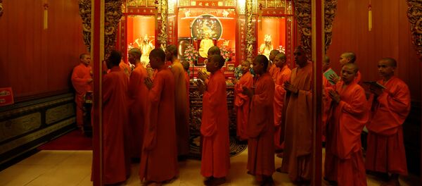 タイにある寺院の中に修道士ら(アーカイブ写真) タイにある寺院の中に修道士ら(アーカイブ写真) - Sputnik 日本
