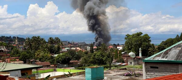 フィリピンで「ダーイシュ(IS)」が一般市民19人を殺害 フィリピンで「ダーイシュ(IS)」が一般市民19人を殺害 - Sputnik 日本