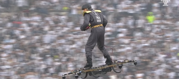 スーパーヒーローの未来はもうすぐそこに！　サッカー試合にMarvelキャラが登場？【動画】 - Sputnik 日本