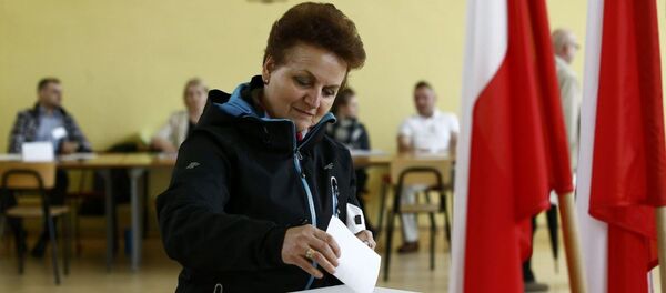 ポーランドで予測不可能な大統領選決選投票 ポーランドで予測不可能な大統領選決選投票 - Sputnik 日本