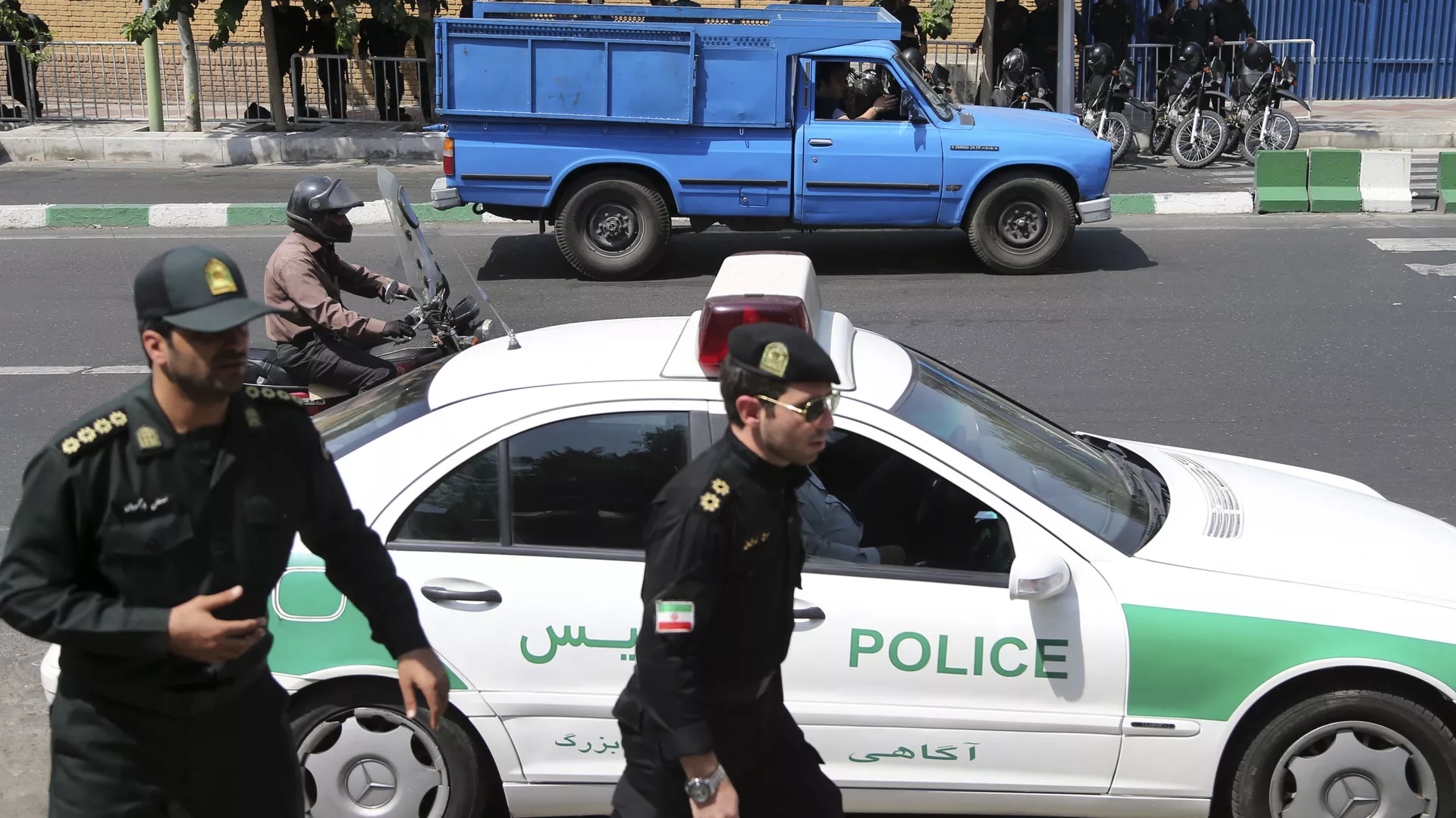 イランの警察