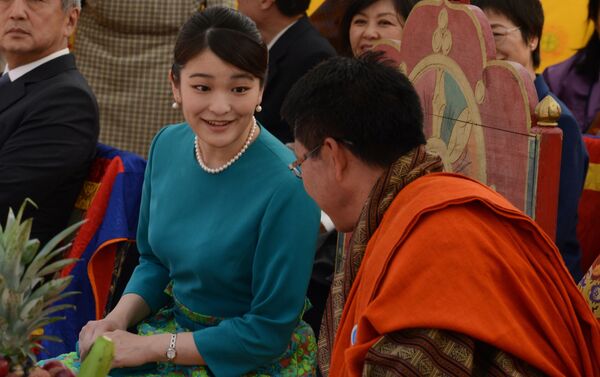 Японская принцесса Мако Акисино во время официального визита в Бутан - Sputnik 日本
