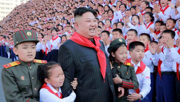 北朝鮮テレビ、金正恩氏の年齢を初言及 - Sputnik 日本
