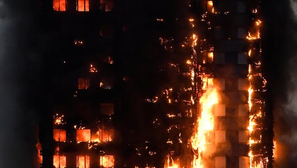 ロンドン大規模火災 　事件後の初動画がネットに【動画】 - Sputnik 日本