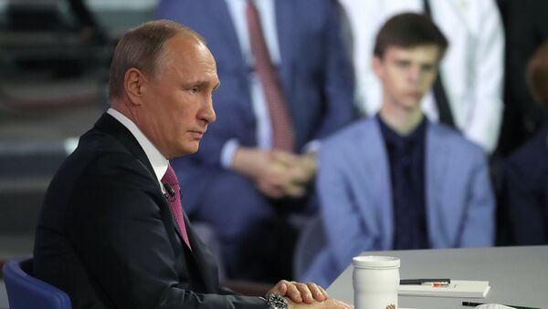 プーチン大統領、後継者に関する質問に答える - Sputnik 日本