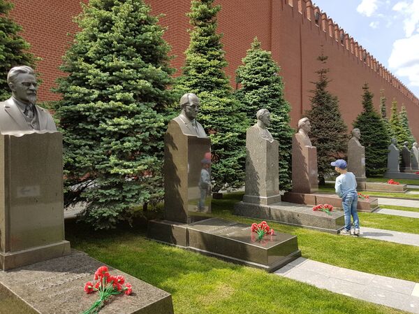 クレムリン・ネクロポリスにある墓 - Sputnik 日本