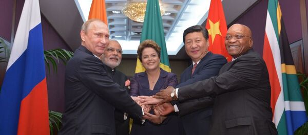 米国とEUはBRICSの活動を妨げる政策をとっている 米国とEUはBRICSの活動を妨げる政策をとっている - Sputnik 日本