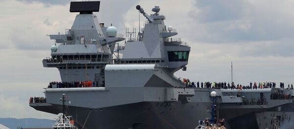 英国海軍最大の空母「クイーン・エリザベス」 英国海軍最大の空母「クイーン・エリザベス」 - Sputnik 日本