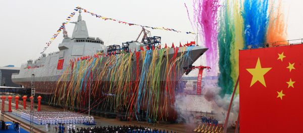 中国 新国産駆逐艦055型が進水式 中国 新国産駆逐艦055型が進水式 - Sputnik 日本