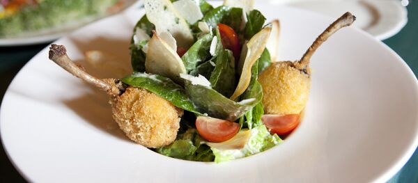 「カフェ・プーシキン」のシーザーサラダ 「カフェ・プーシキン」のシーザーサラダ - Sputnik 日本