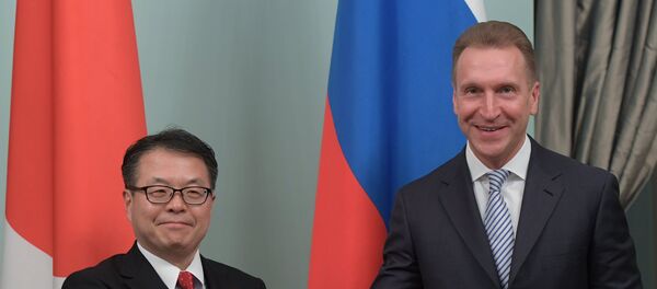 Встреча первого заместителя председателя правительства РФ И. Шувалова с министром экономики, торговли и промышленности Японии Х. Сэко Встреча первого заместителя председателя правительства РФ И. Шувалова с министром экономики, торговли и промышленности Японии Х. Сэко - Sputnik 日本