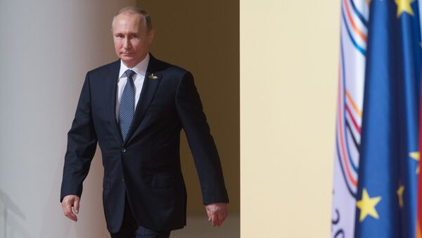 「あれ、プーチンだったの!?ワオ!」　来賓を迎える女性、プーチン大統領に気づかず　G20【動画】 - Sputnik 日本
