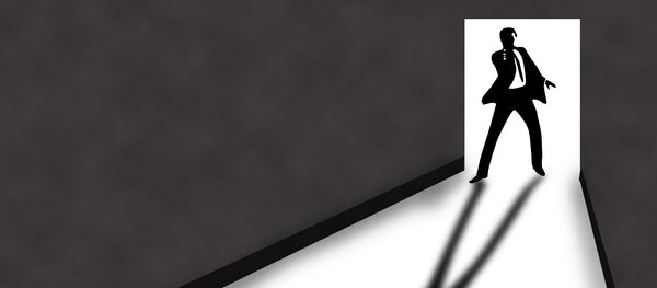 ジェームズ・ボンド - Sputnik 日本