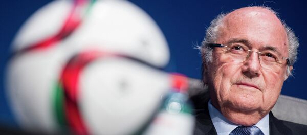 プーチン大統領：米国はブラッターFIFA会長の再選を阻止しようとしている - Sputnik 日本