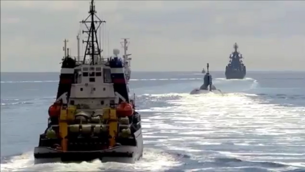 ロシアの巡洋艦や潜水艦がバルト海を通航 - Sputnik 日本