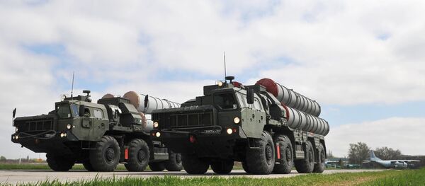地対空ミサイル『S400』 地対空ミサイル『S400』 - Sputnik 日本