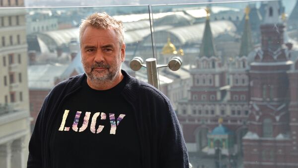 Luc Besson presents his movie Lucy in Moscow - Sputnik 日本