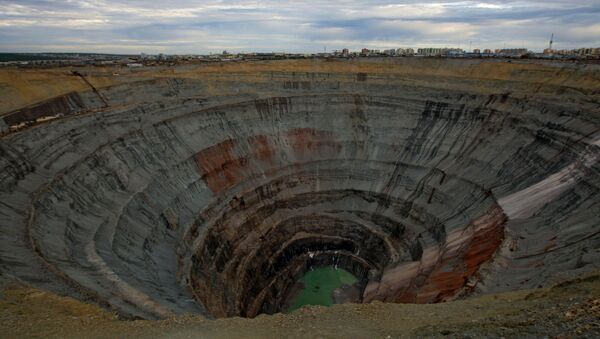 アルロサ社ダイヤモンド鉱山の坑道水没　ロシア・サハ共和国 - Sputnik 日本