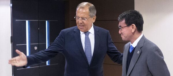 ラブロフ外相と河野太郎外相 - Sputnik 日本