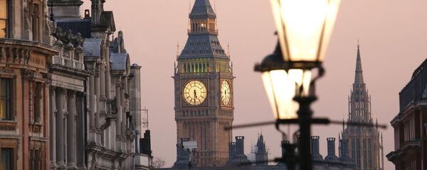 Вид на Биг-Бен с Трафальгарской площади, Лондон Вид на Биг-Бен с Трафальгарской площади, Лондон - Sputnik 日本