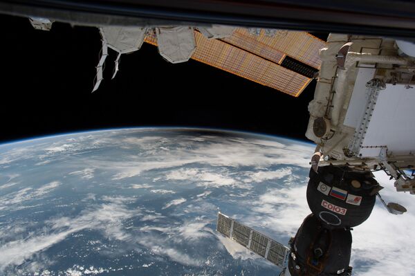 国際宇宙ステーションから見た米国での日食の様子 - Sputnik 日本