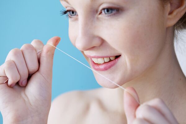 糸ようじ(デンタルフロス) 糸ようじ(デンタルフロス) - Sputnik 日本