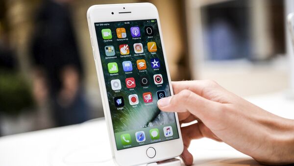 アップル社、iPhone旧機種の動作を意図的に遅くしていることを認める - Sputnik 日本