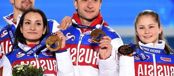 リプニツカヤ引退 プリュシェンコが「君は小さなレジェンドだ」 有名コーチは「重すぎた人気」を指摘 リプニツカヤ引退 プリュシェンコが「君は小さなレジェンドだ」 有名コーチは「重すぎた人気」を指摘 - Sputnik 日本